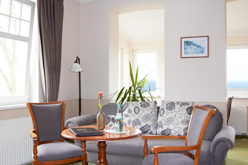 Hotel Zum Strandlaufer Ahrenshoop Luaran gambar